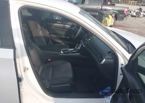 2020 Honda Accord Lx z USA, uszkodzony, nr VIN 1HGCV1F18LA092382